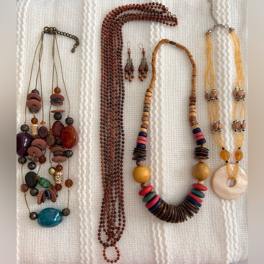 Lot of 4 Vintage “Boho” Necklaces & a pair of pierced Earrings